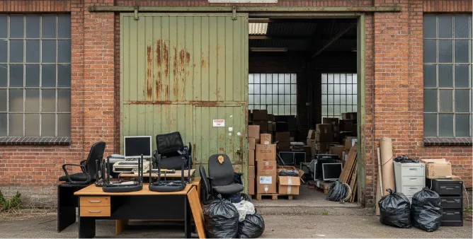 Firmen-Lagerhalle Entrümpelung in Aachen